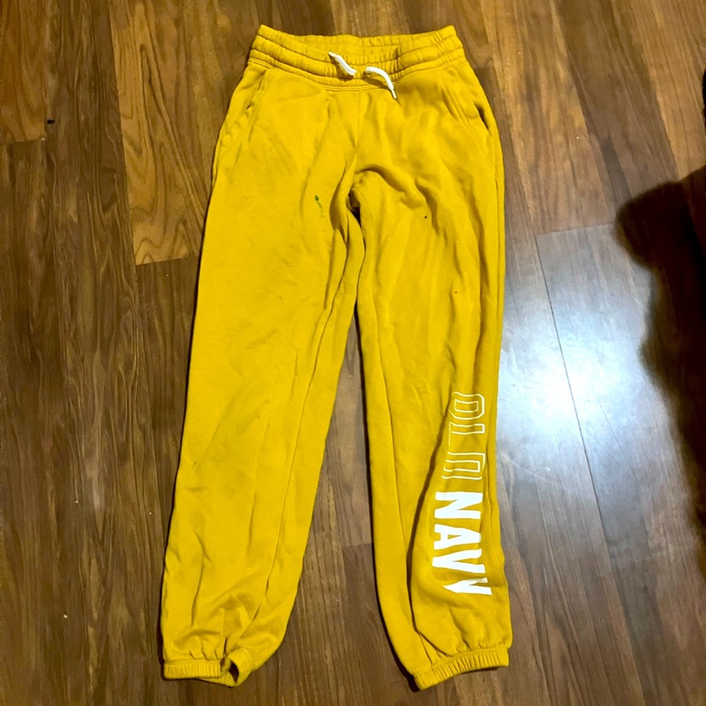 Old Navy sweatpants